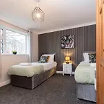 Village Bolt Hole Near Redcar Apartment Wilton (North Yorkshire)