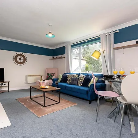 Village Bolt Hole Near Redcar Wilton (North Yorkshire)